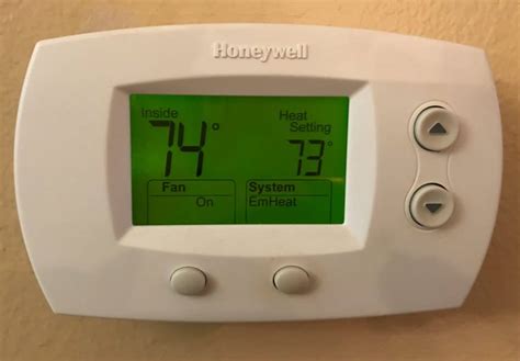 5 °C or 3. . Honeywell thermostat aux heat lockout